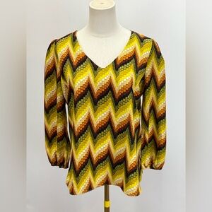 MM COUTURE Brown and yellow chevron V-Neck Blouse size M